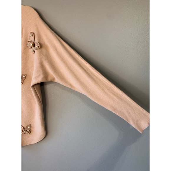 LIV Milano Peach Ribbed V Neck Butterfly Pearl Embellished Sweater Women's M‎ - Picture 5 of 8